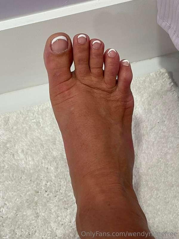 Foot Fetish Friday...Is French your favorite??