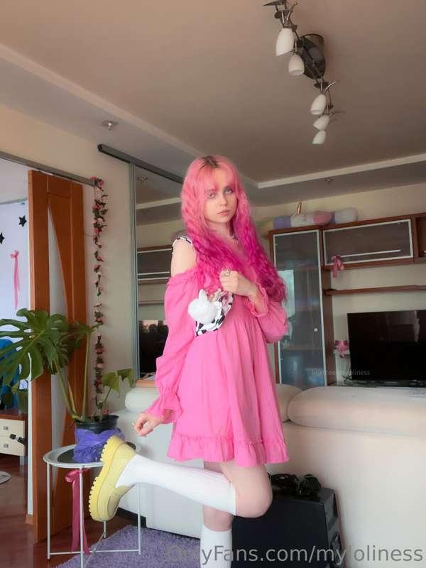 Do you recognize this accessory? It's from my last cosplay :..
