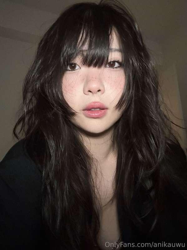 Been loving my freckles lately <333 Are you into them too?