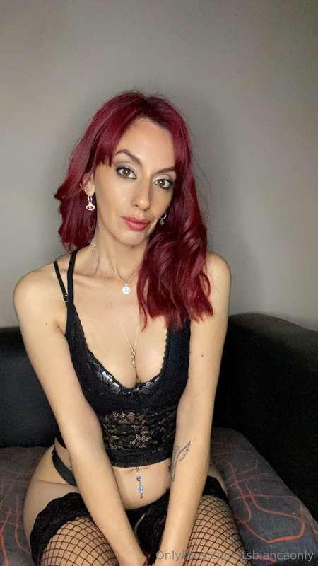 feeling a little wild tonight… think you can handle it? DM m..
