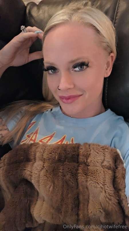 Cum and have fun with me 💦Check out my VIP PAGE ⬇️https://on..