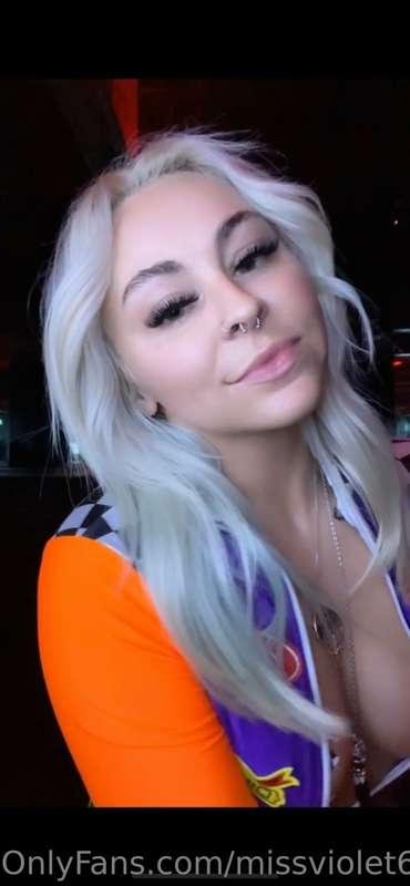 missviolet612 image #0