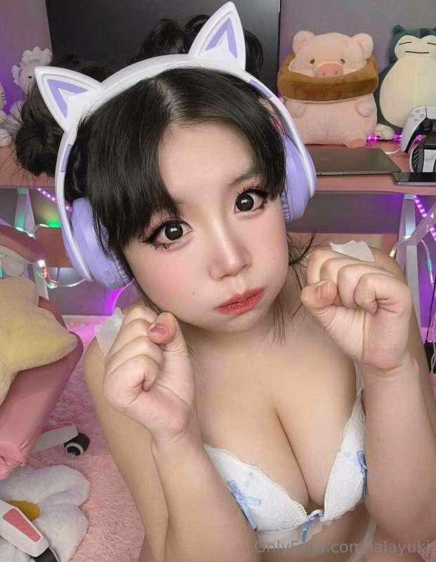 👀 :))))