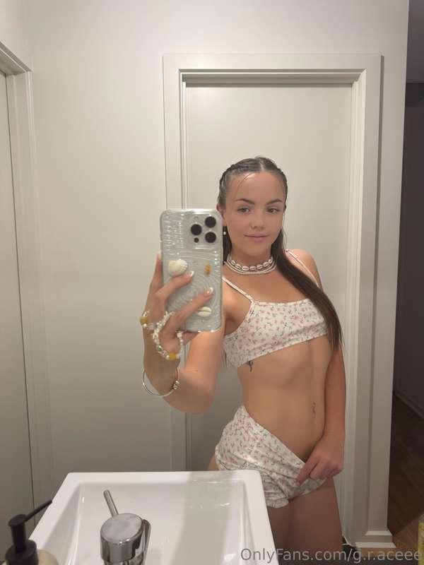 g.r.aceee main image