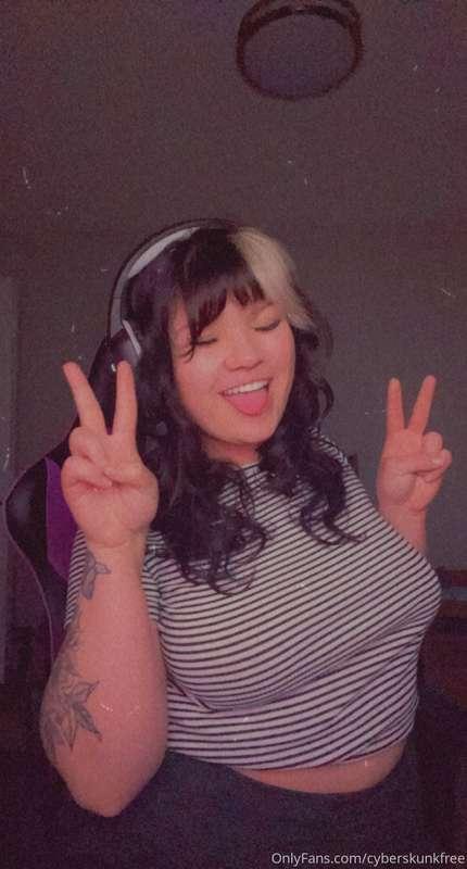 fallonfree image #0