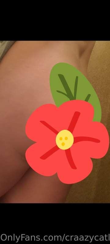 My uncensored account is 75% off right now! ($5) Onlyfans.co..