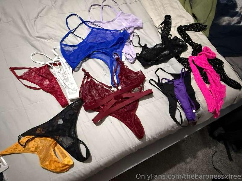 i’m so excited for Vegas this weekend! i’m trying to pack mi..
