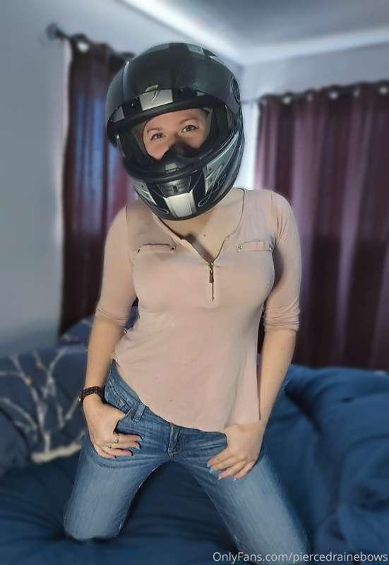 Just your favorite moto babe, slowly taking off her clothes ..