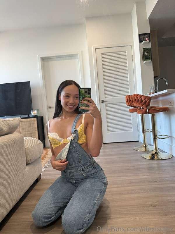 Only have pies for you 🥧