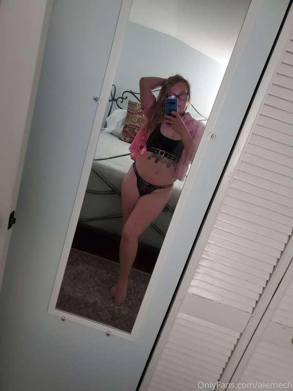 Expect a set in your inbox. Share my link with friends ❤