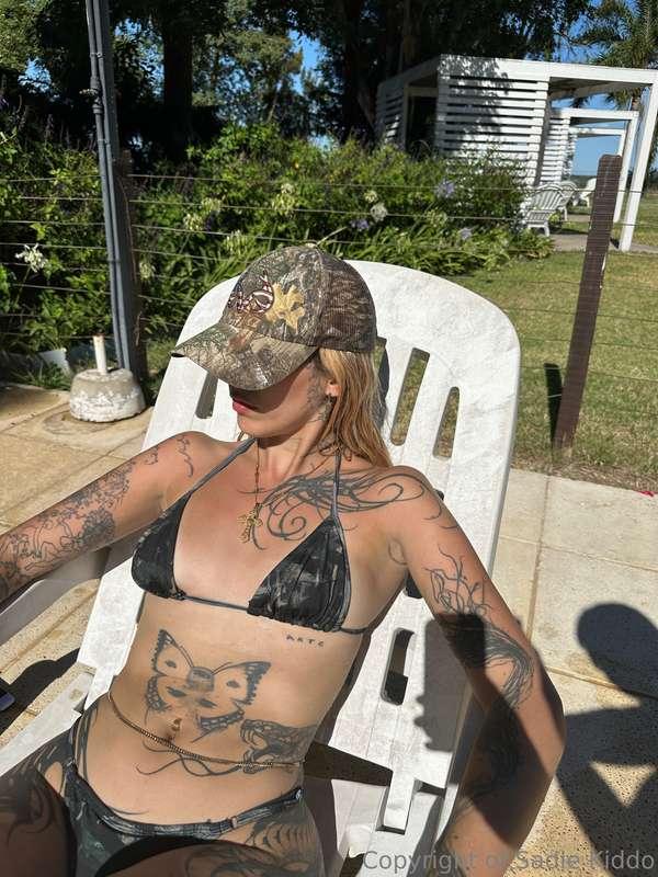 Worship perfection when you’re allowed to 😈It’s not like it’..