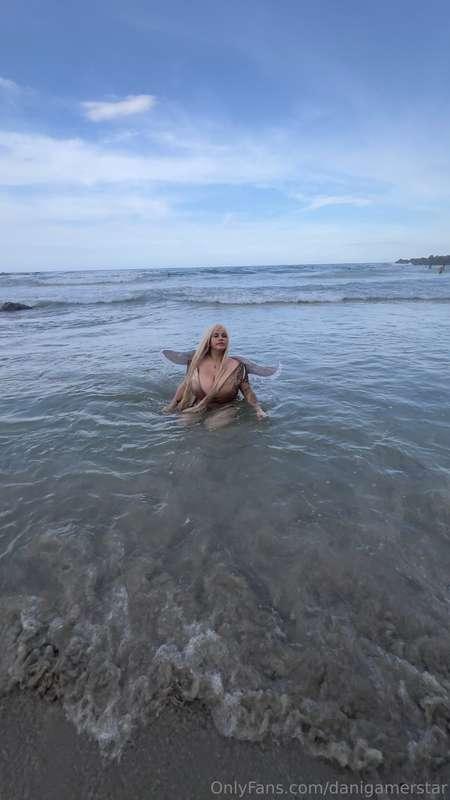 danielapereiraof21 image #1