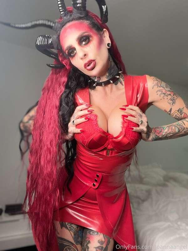 🎃 😈 Halloween ANAL Show 😈 🎃WEDNESDAY @ 11pm ESTThis is a VIP..