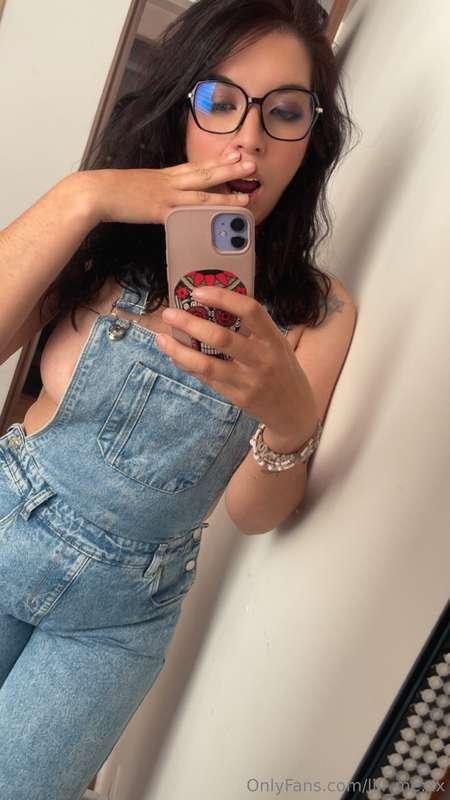 If you’re brave enough to stare, you’re brave enough to DM. ..