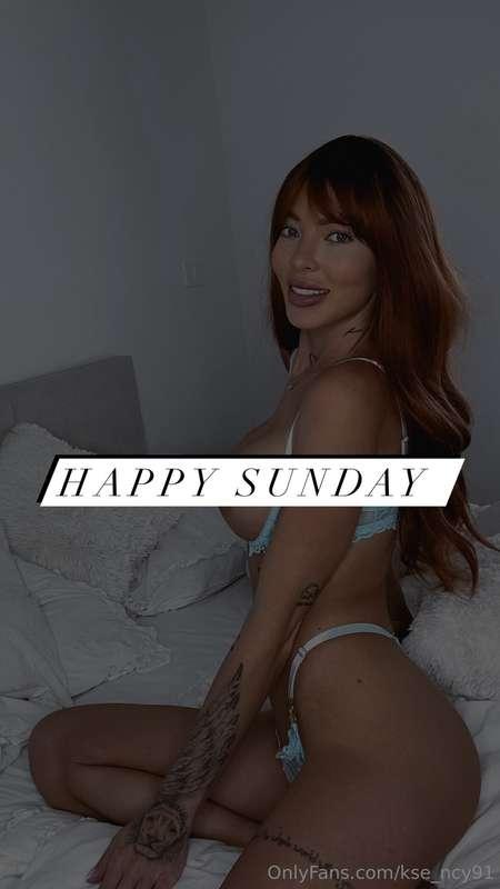 pridi v DM 🫦🍆 da se poigrava 🫦