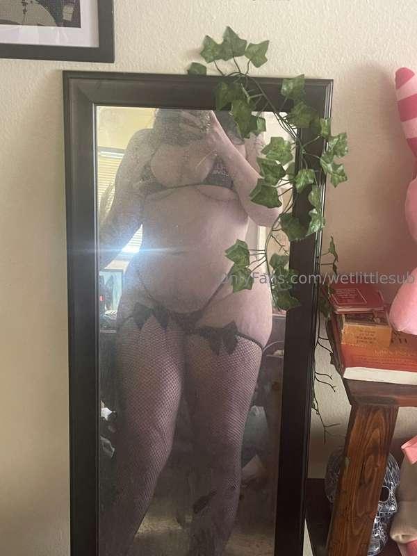 wetlittlesub image #2