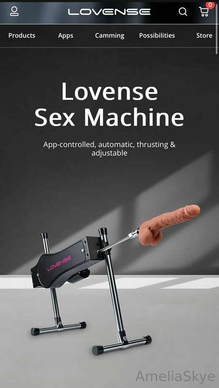 VERYY excited for my new toy to arrive 😏😈
(Feel free to reim..