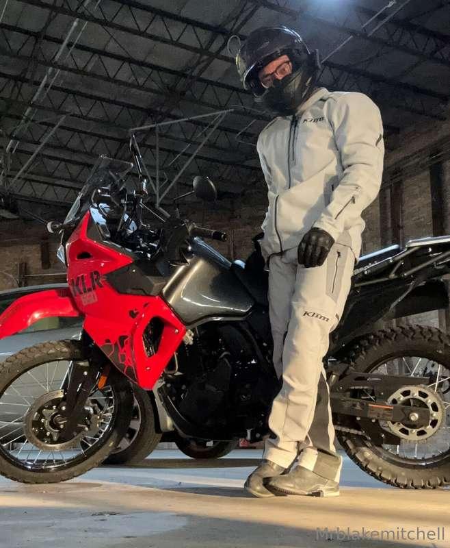 Ready to ride… but who’s coming along? 🔥