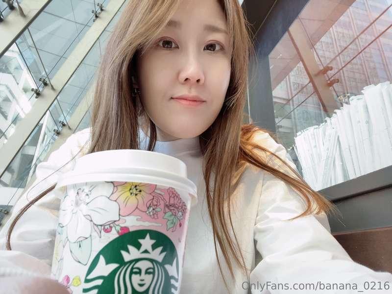Take a break at Starbucks☕️💕

Starbucksで一休み☕️💕