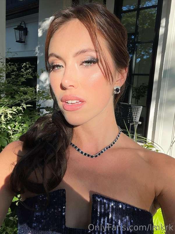 Glam or no glam?