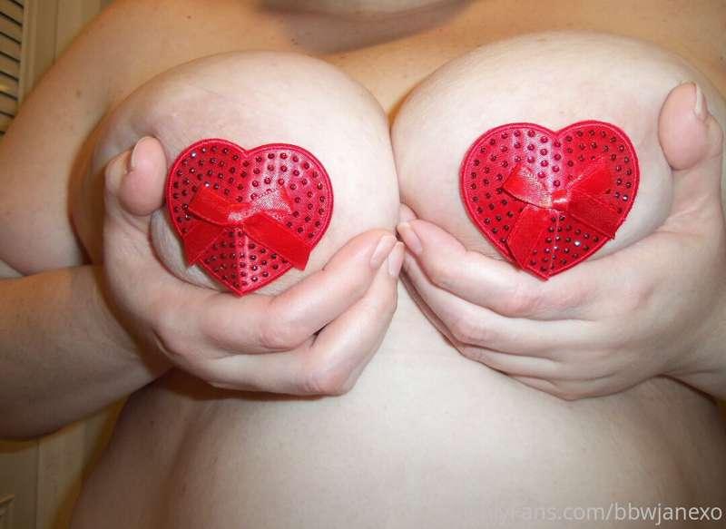 I tried pasties for the first time. 😘