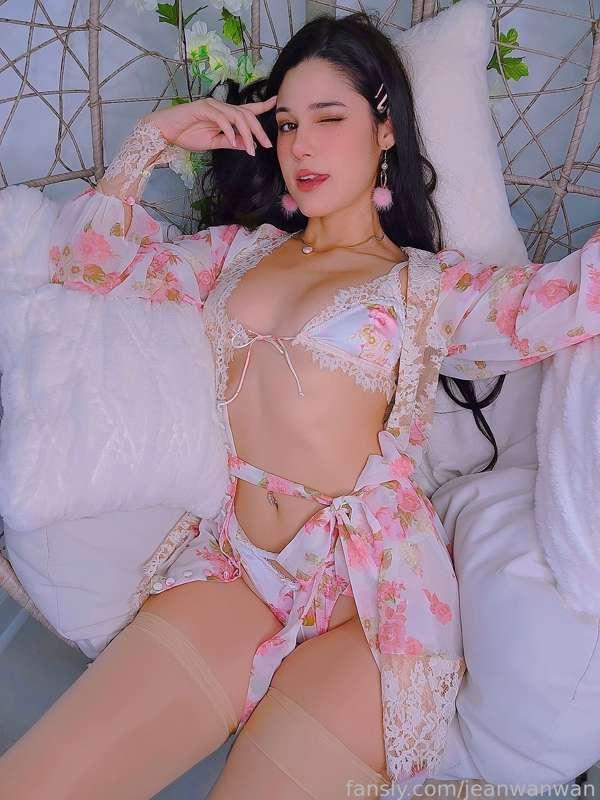 jeanwanwan image #3
