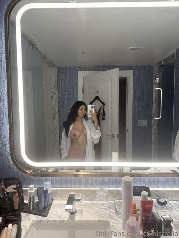 Guess what I woke up craving today 😈 Drop your answers in th..