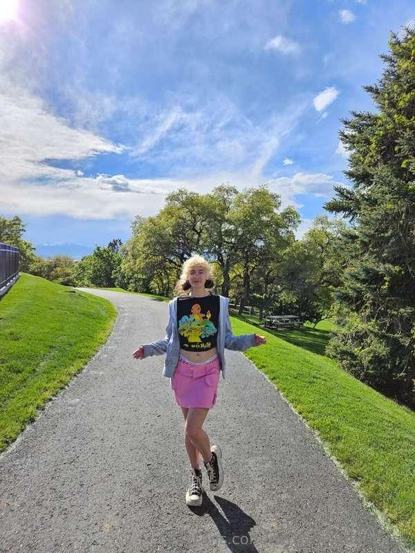 A walk in the park … My kinda date 😊💘
