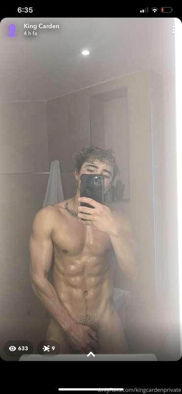 Comment if U wanna shower w me 😈