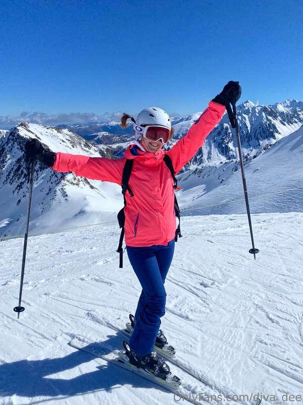 Spending the whole week skiing: feeling extra tired but EXTR..