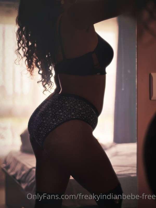 📸 Peek through my mirror bebe 😉 I know you would love to 💖