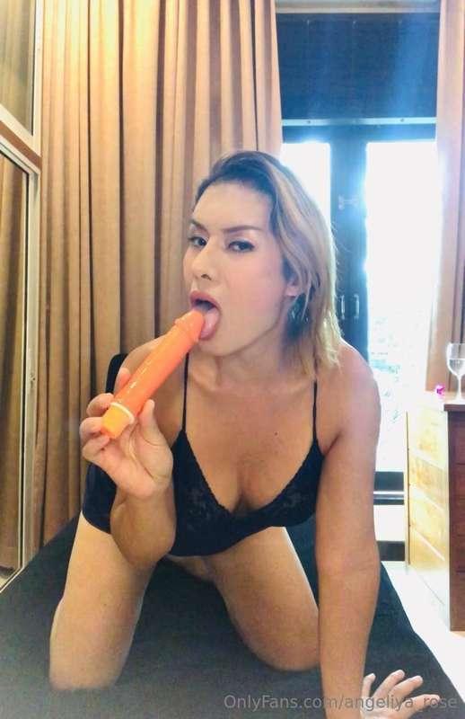 20$ and your photo here! Show me your dick + tip and I'll ra..