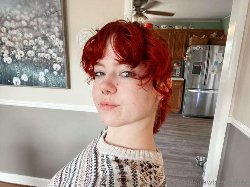 junestrawberriesfree image #0