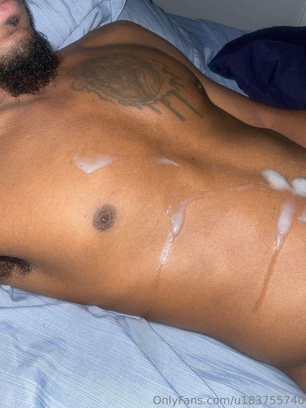 Oops i made a big mess!!! Can you help me clean it up!??? 👅👅..