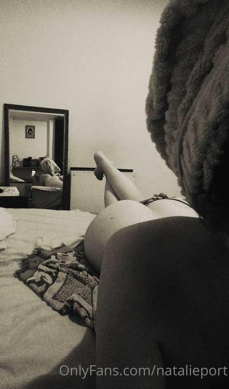 😉👅...Taking a time for myself...👄💥

Do you want to come and ..