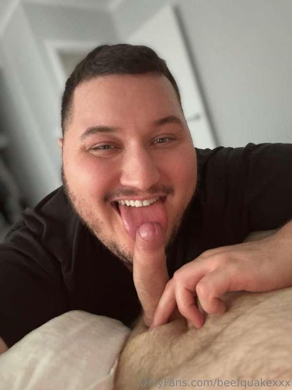 Sucking dick and cock 🥵