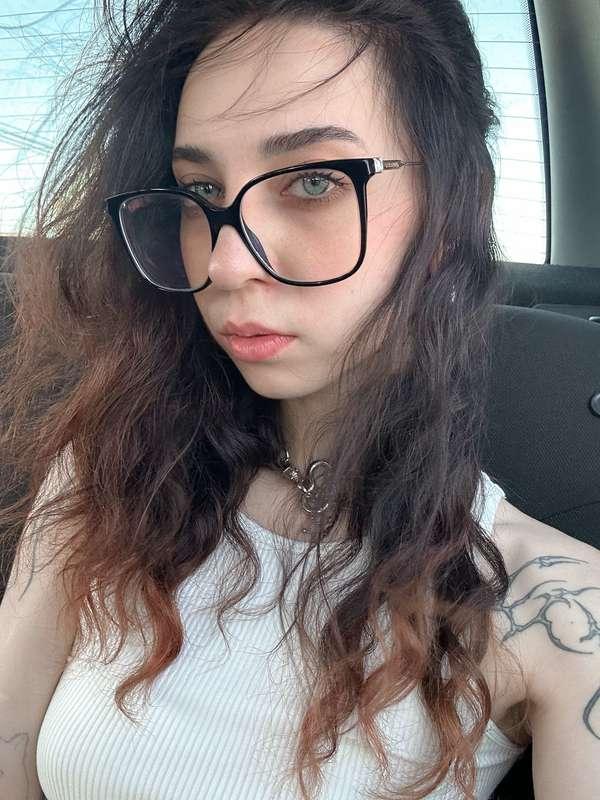Today's dawn 🌄 

#fyp #glasses #egirl #teengirl #alt 
