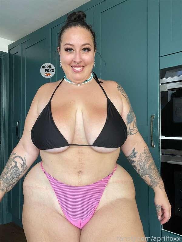 aprilfoxx image #0