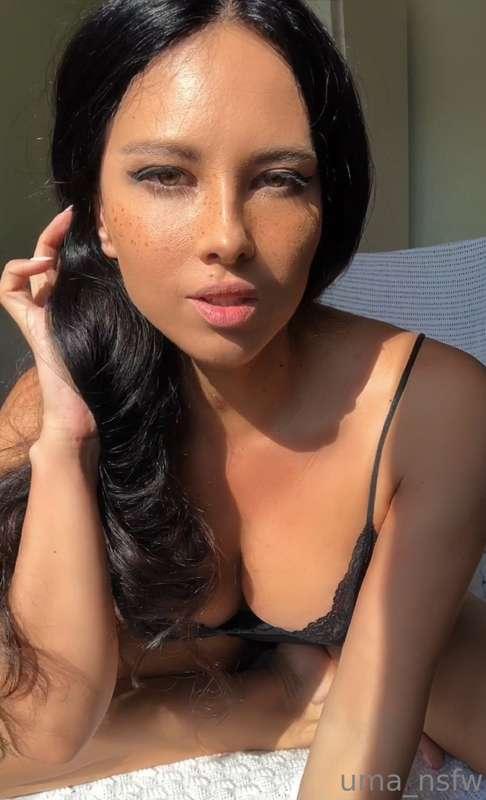 have a feel of this full, juicy lips hun.. kiss me ❤️‍🔥