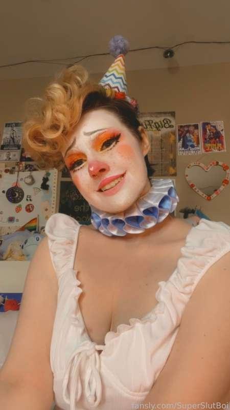 superslutboi image #3