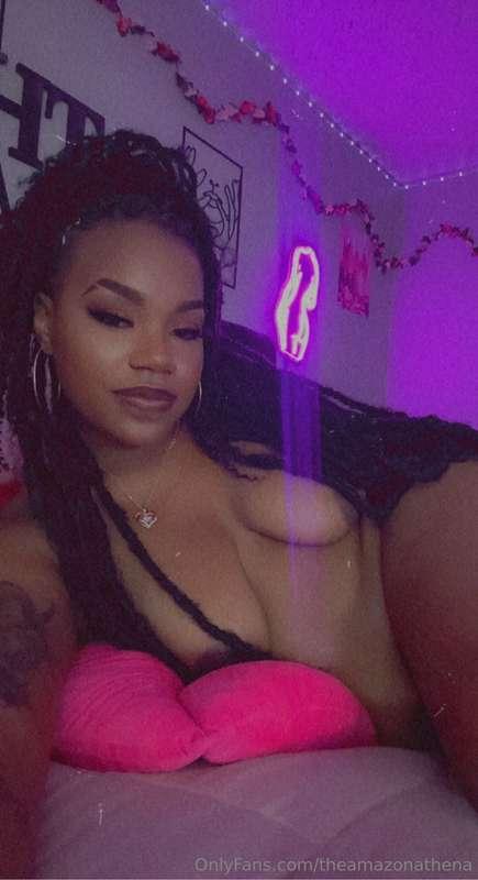 You coming cuddle with me ? 🥰