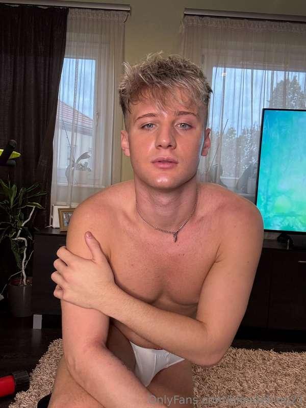 Which fantasy should I help you live out next?😋