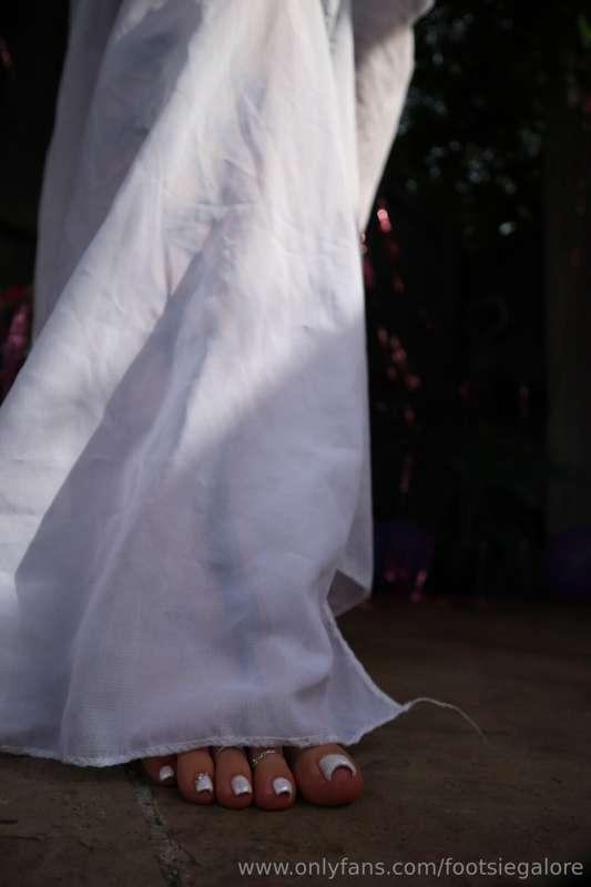 footsiegalore image #12