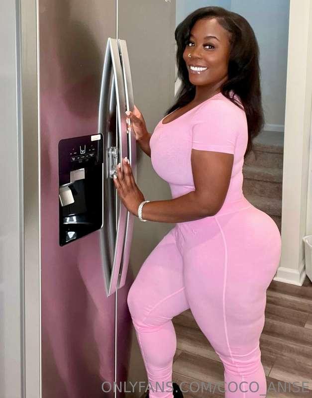 Good morning 🥰😘 once my Onlyfans isn’t free anymore I’ll sta..