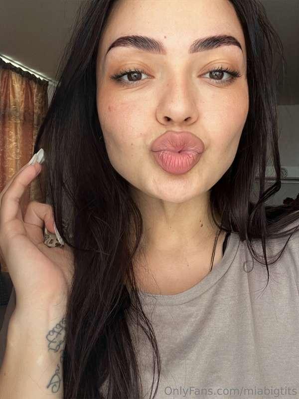 Eyebrows done ✅ 
