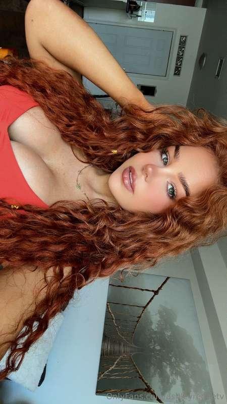 This redhead glows even in the shade