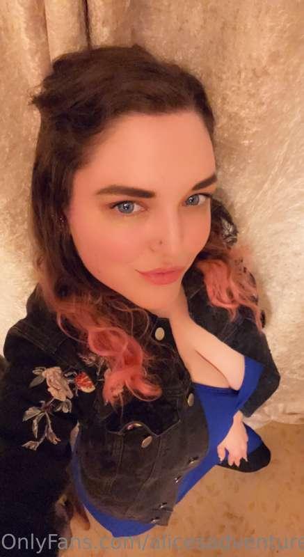 Watching me getting ready to go out must be so difficult… I ..