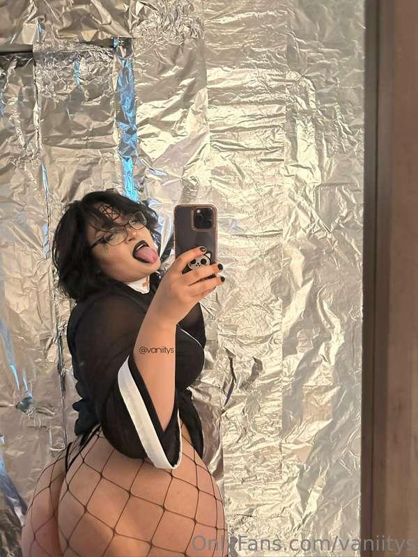 Happy Halloween to my devilish daddies!! 🎃🎃
 Can I suck the ..