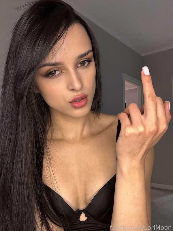 lorimoon image #1