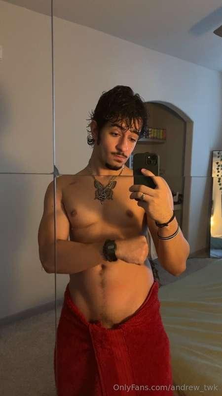 Fresh out the shower, who’s sucking it?